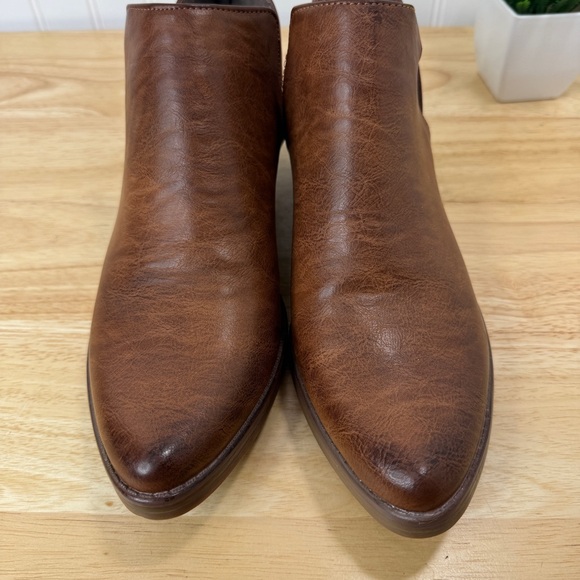 Seven7 Bandera Ankle Booties 9.5 Split Shaft Everyday Brown Vegan Leather Boots - Picture 2 of 12